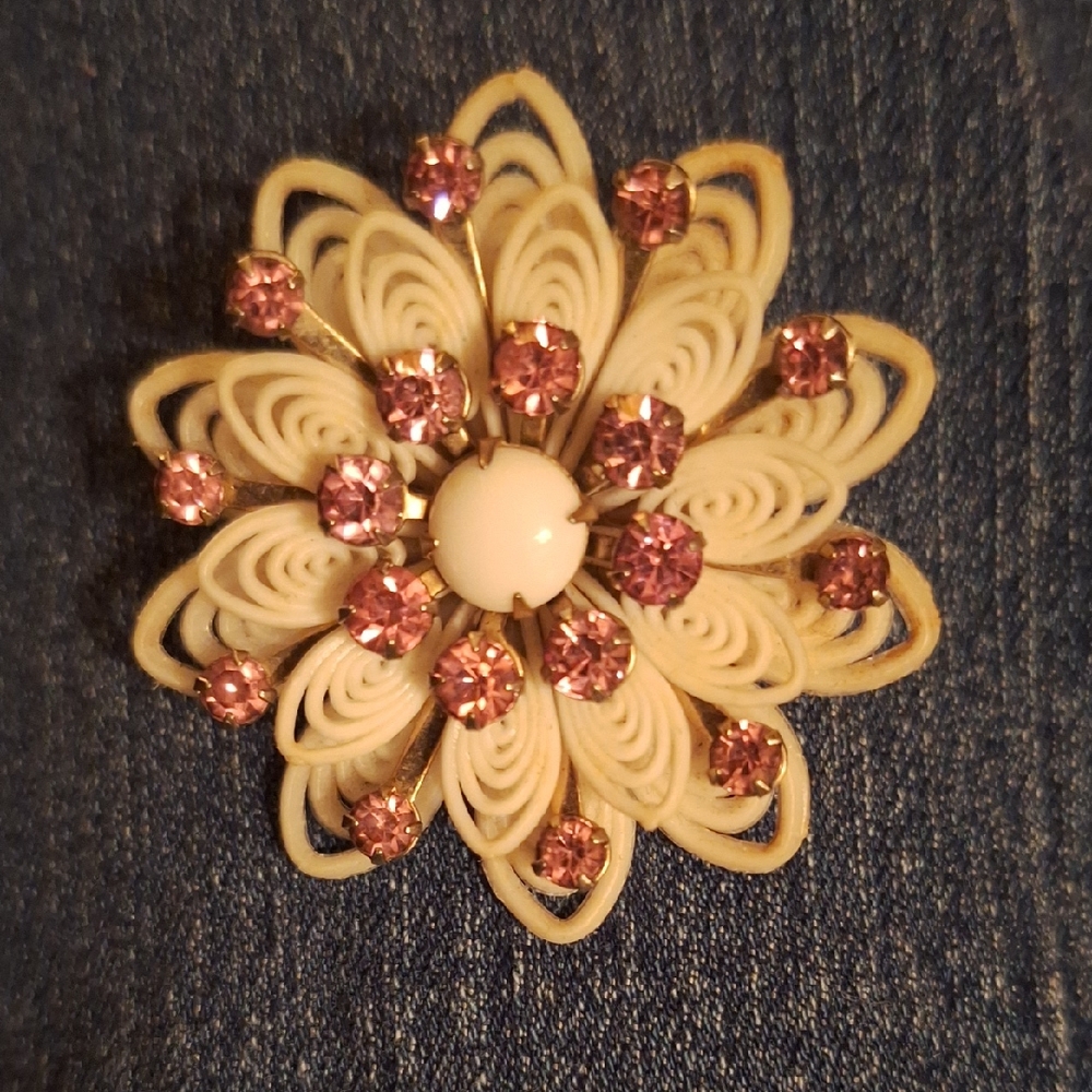 Elegant Cream and Pink Floral Brooch